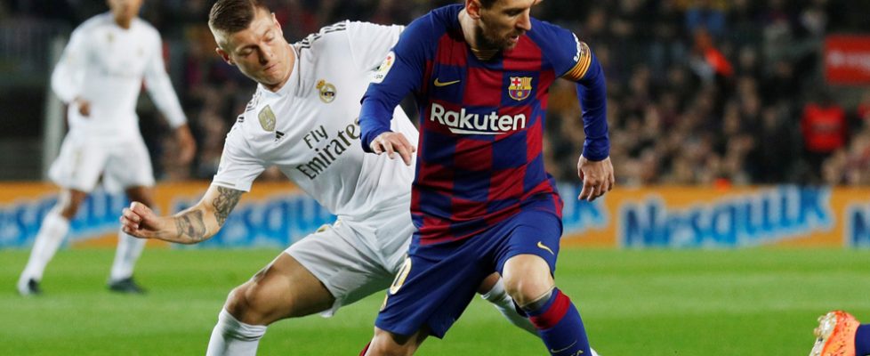 La Liga Santander - FC Barcelona v Real Madrid