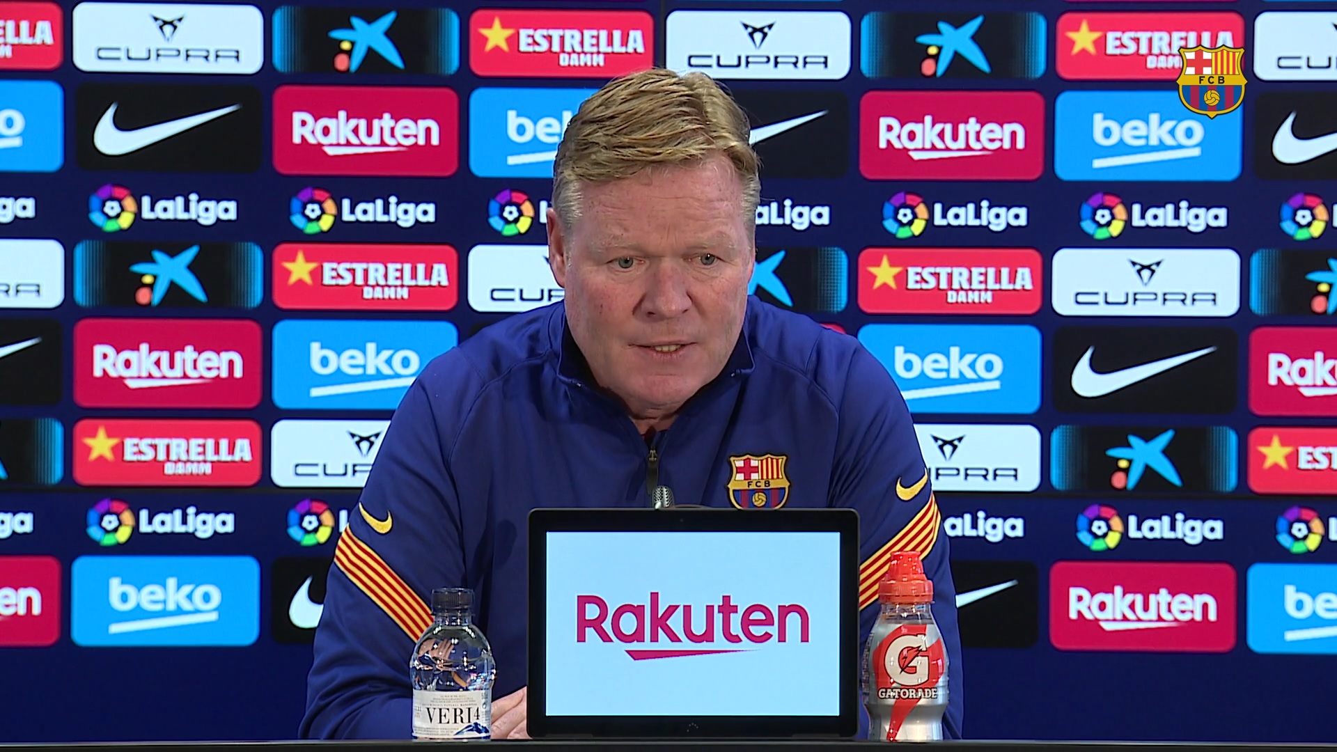 Ronald Koeman durante la rueda de prensa. Fuente: FC Barcelona